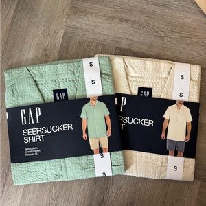 GAP Men's Seersucker Shirt - Green and Cream